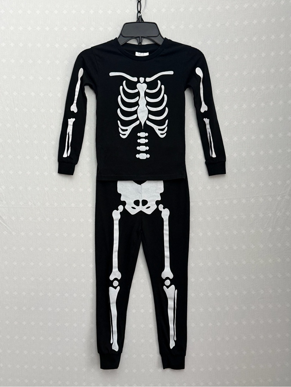 Black Skeleton Kids Pajama Set - Glow-Style Sleepwear